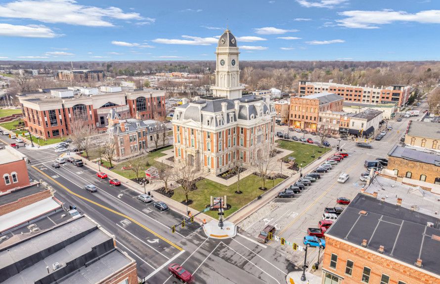 Nearby Downtown Noblesville