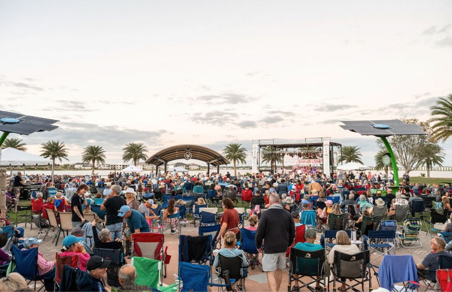 casa en Lake Timber at Babcock Ranch por Pulte Homes