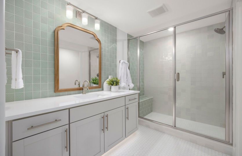 Private Suite Bathroom