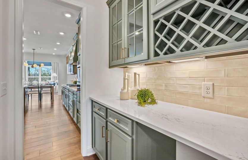 Optional Butler's Pantry