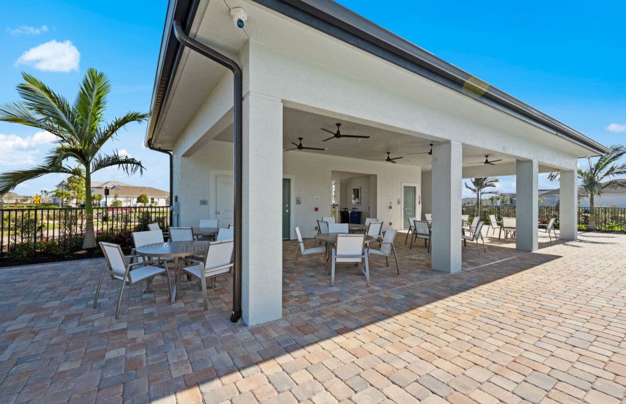 Covered Poolside Seating