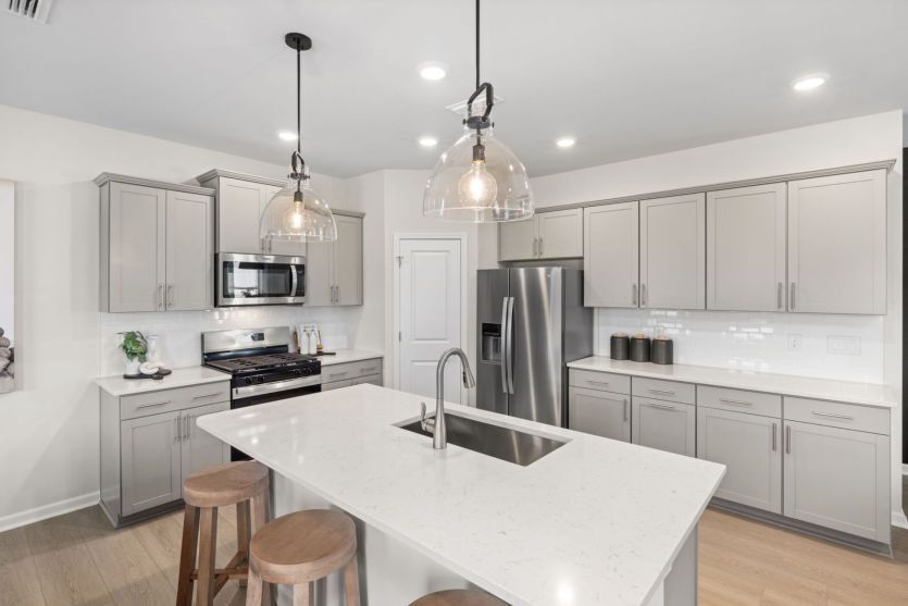 Kitchen with large island