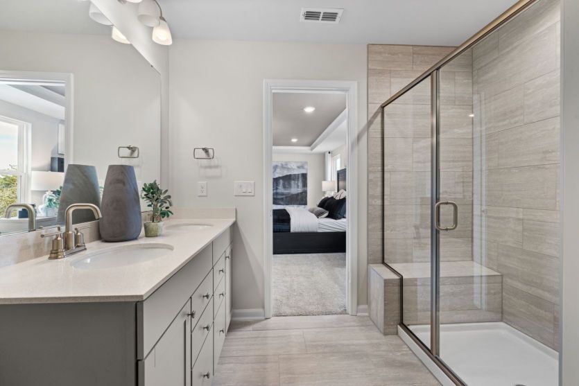 Owners bath