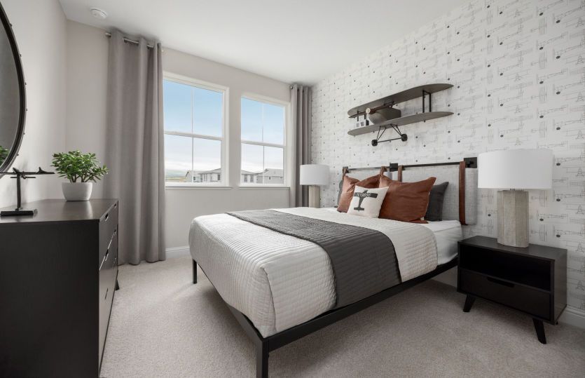 Secondary bedroom with walk-in closet