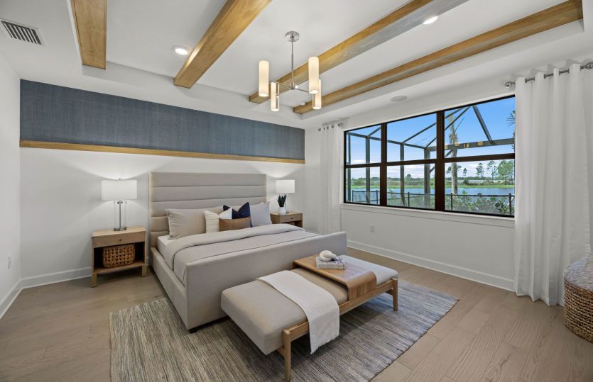 Owner's suite with natural lighting