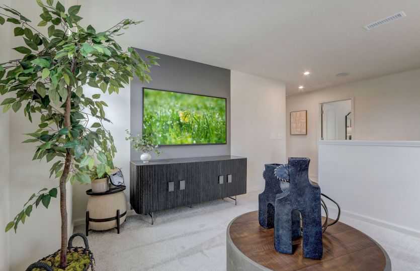 Second-Floor Loft