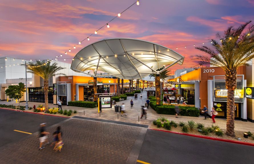 Downtown Summerlin Shopping