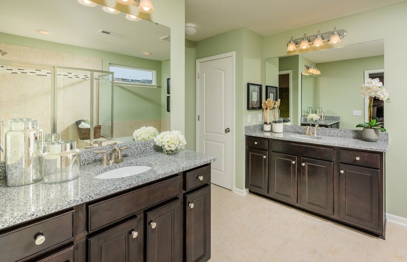Rivermist Owner's Bath