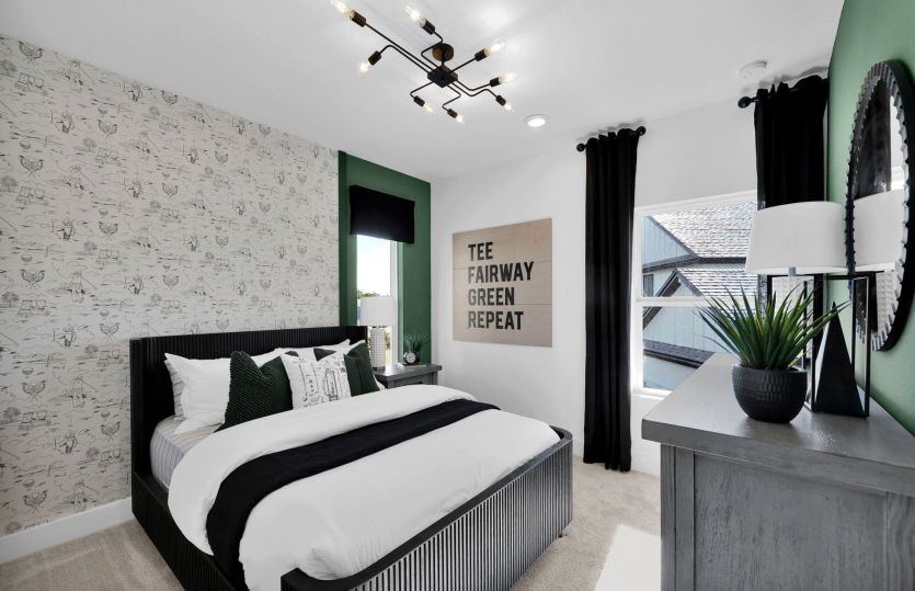 Merlot Grand | Secondary Bedroom