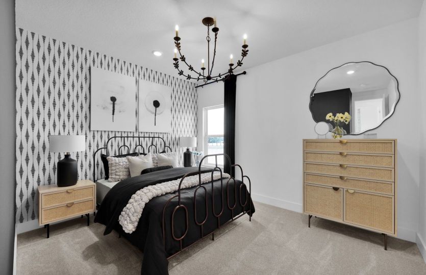 Merlot Grand | Secondary Bedroom
