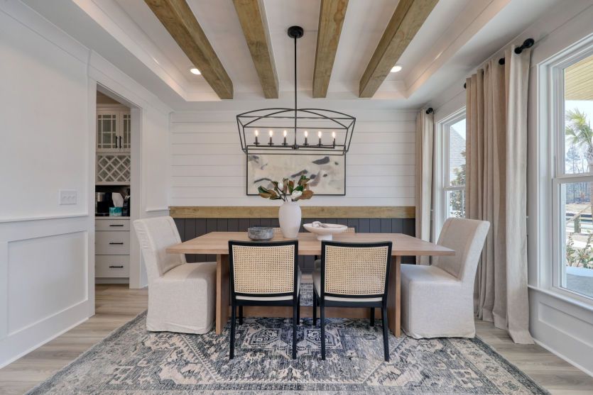 Large Dining Room, Model Representation