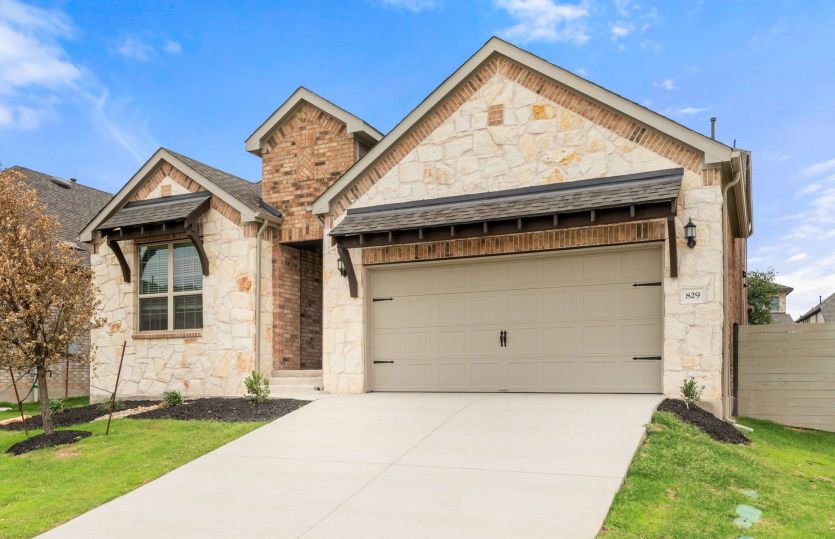 829 Round Mountain Pass. Georgetown, TX 78628