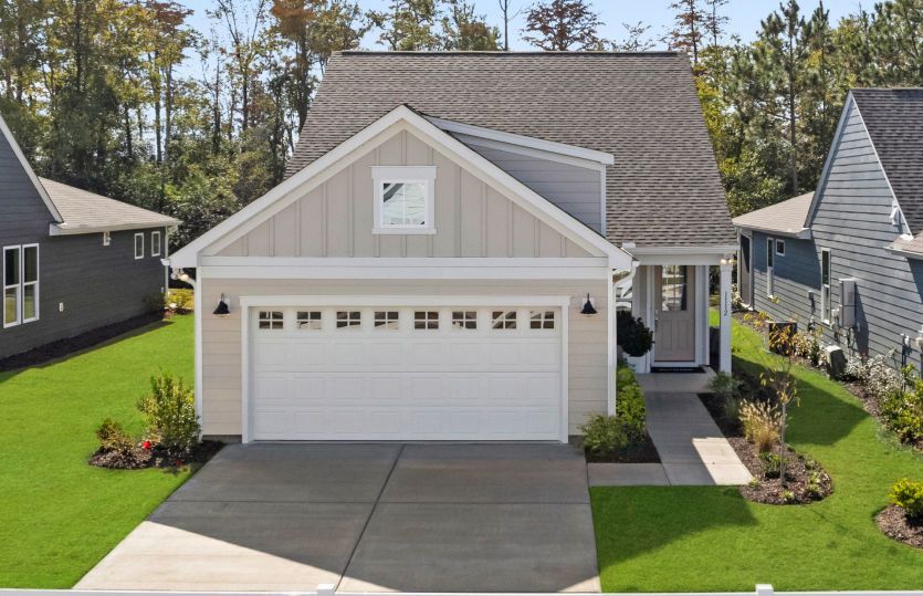 6035 Moonshell Loop. Wilmington, NC 28412
