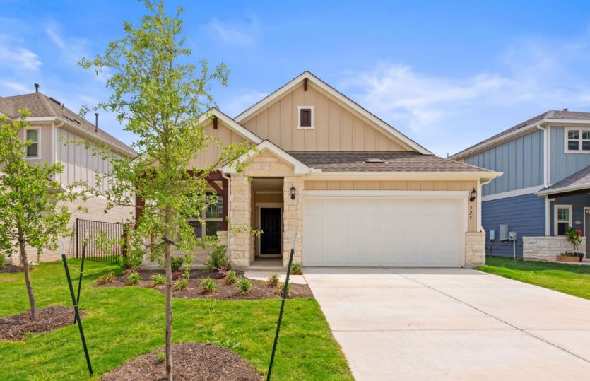 329 Singing Dove Way. Liberty Hill, TX 78642