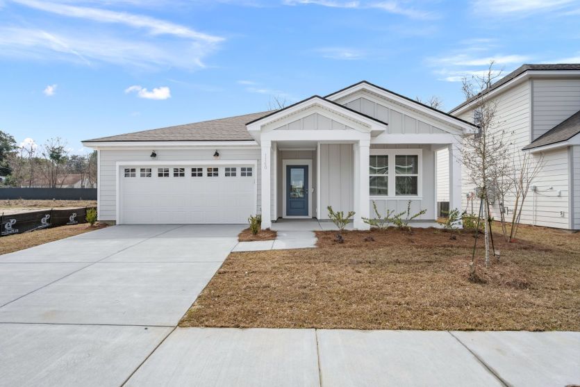 1140 Salty Hammock Court. Beaufort, SC 29902