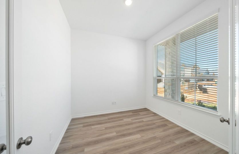 Flex Room/ Office