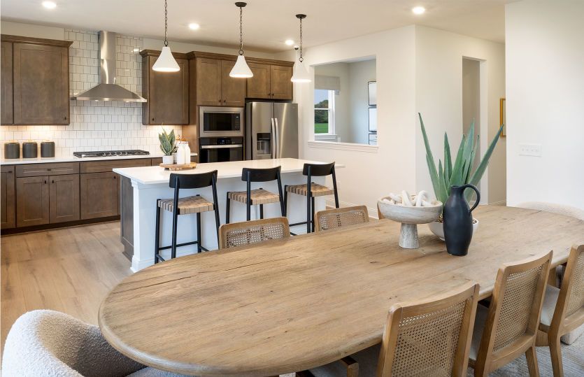 Cafe and Kitchen