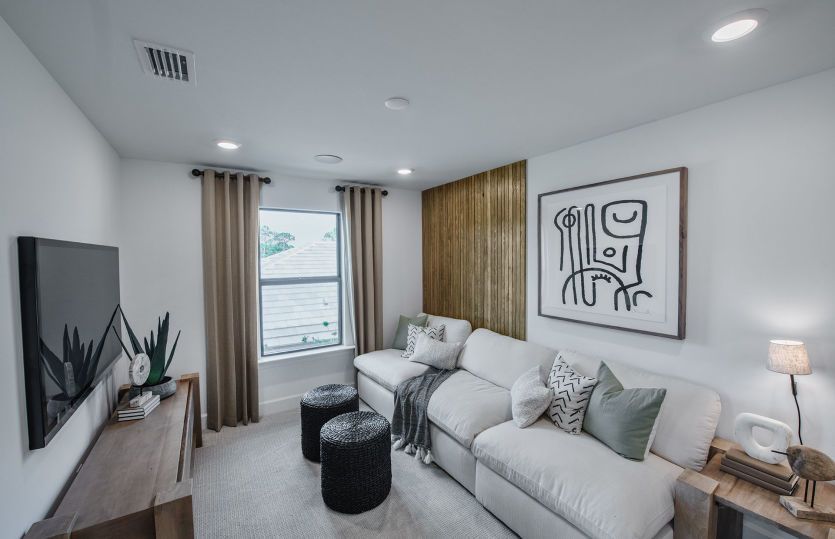 Loft space, great space for a family movie night