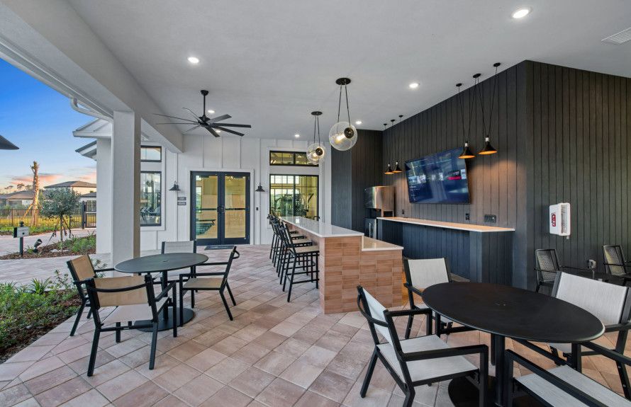 Clubhouse Covered Lanai