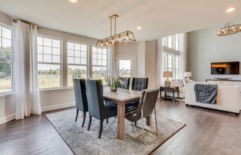 Cafe/Breakfast Area for Informal Dining
