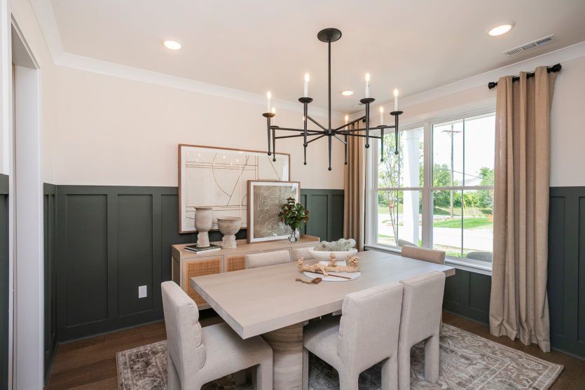 Continental Dining