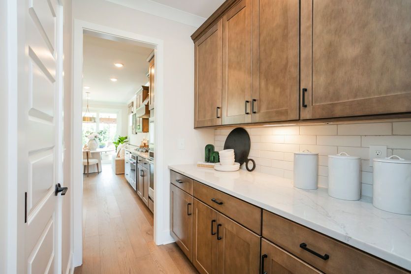 Continental Butlers Pantry