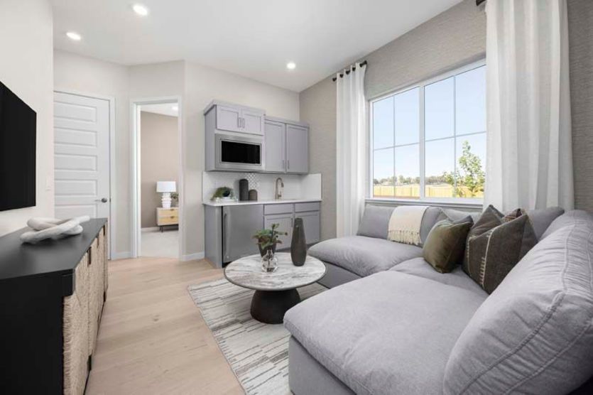 Guest suite living area