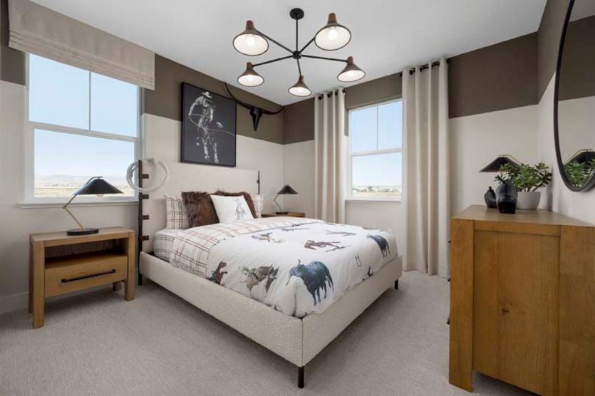 Secondary bedroom 3 with large windows