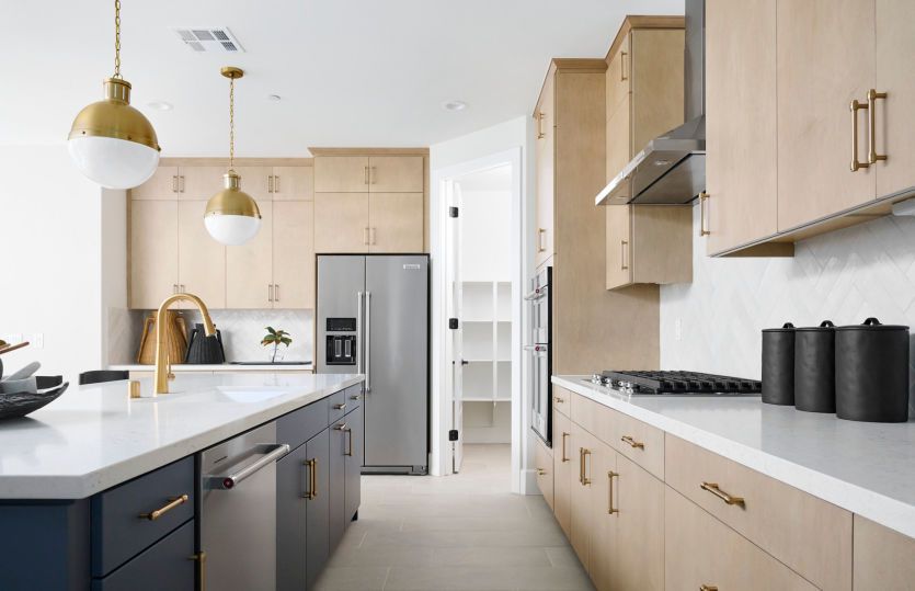 Kitchen (Model at Cimarron Ridge)
