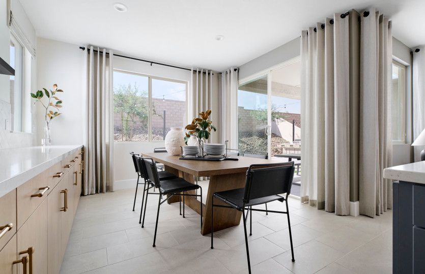 Cafe (Model at Cimarron Ridge)