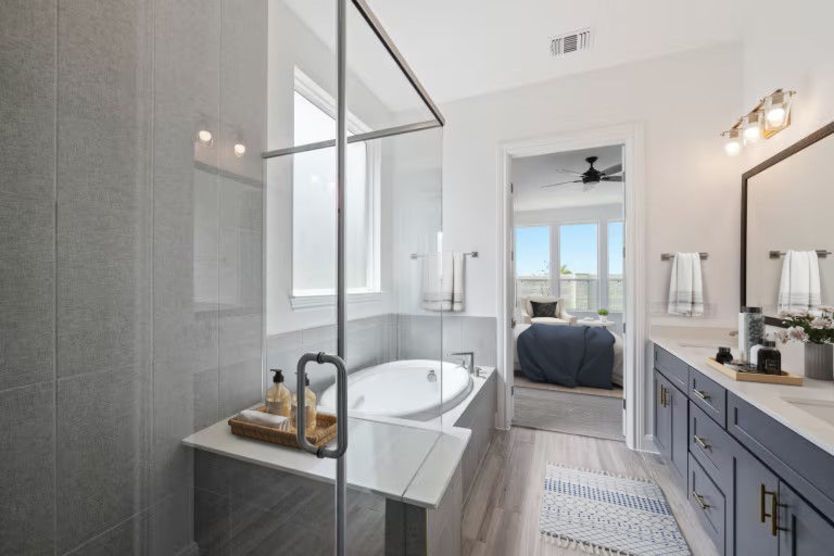 Virtually Staged Owner's Suite