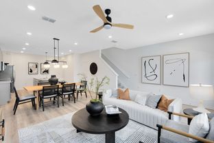 Dahlia - Silverleaf Oaks: Winter Garden, Florida - Pulte Homes