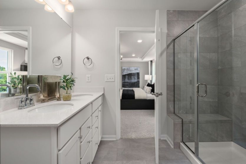 Owners Bath