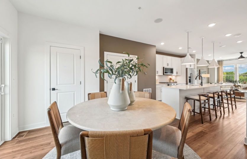 Open Concept Living, Great for Entertaining Family and Friends