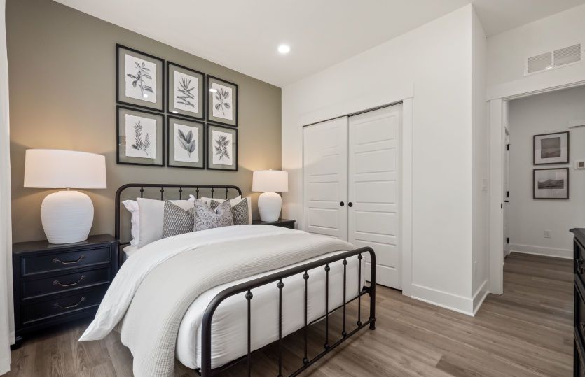 Main Floor Guest Room