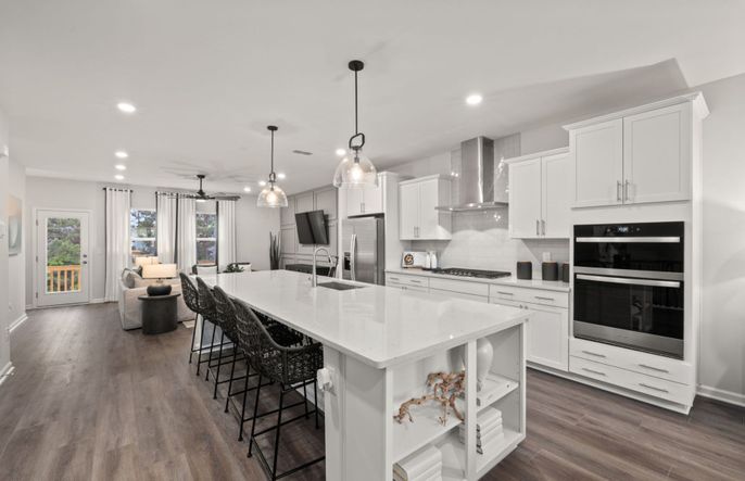 Bright and Spacious Kitchens