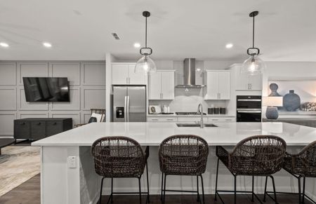 Bright and Spacious Kitchen