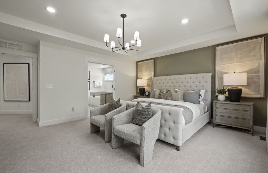 Huge Owner's Suite