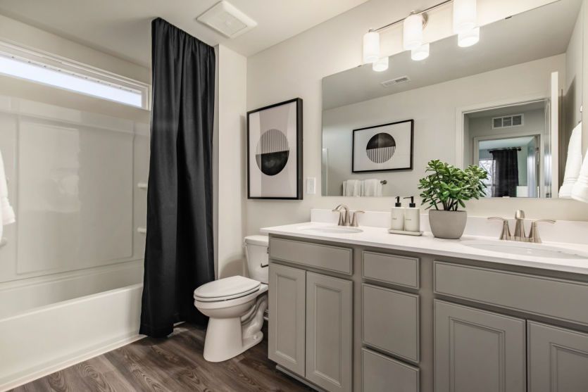 2nd Floor Bathroom