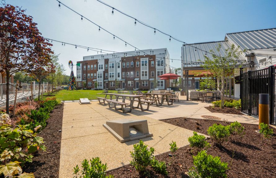 Enjoy Outdoor Games & Picnics