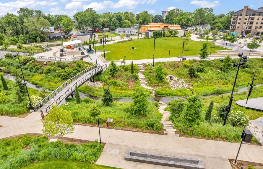 Grand Junction Plaza