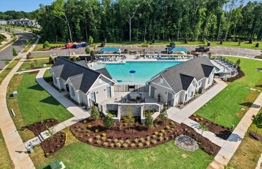 Amenity Center