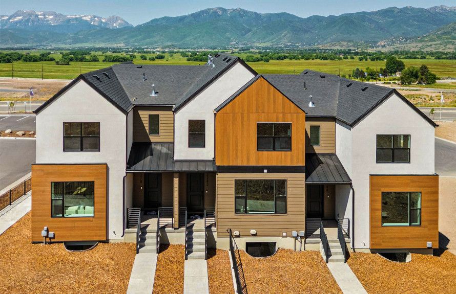 New Townhomes at Deep Creek