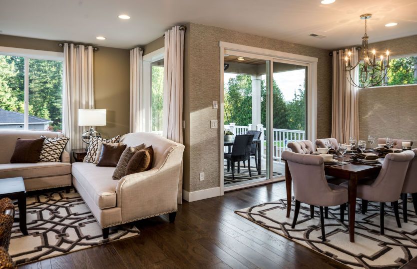 Holston - Main Floor