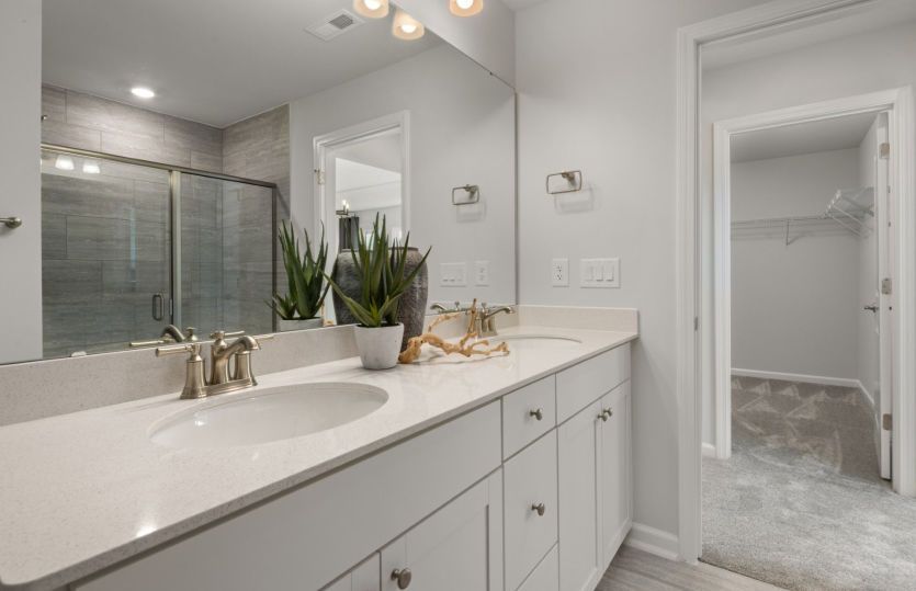 Owners Bath