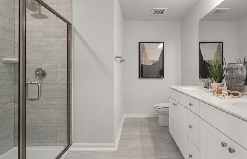 Owners Bath