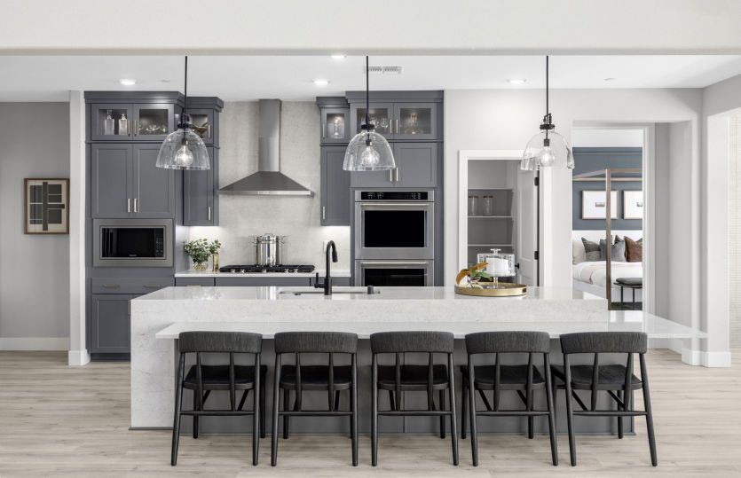 Kitchen with large central island