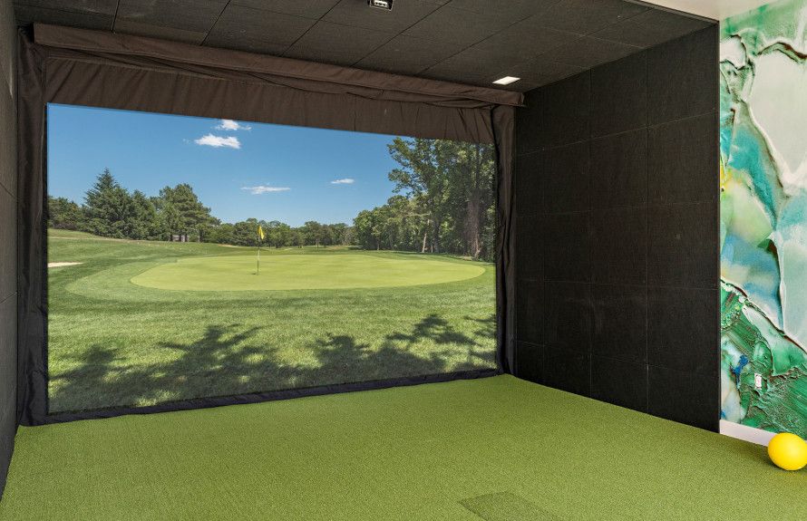 Golf Simulator at The Hub