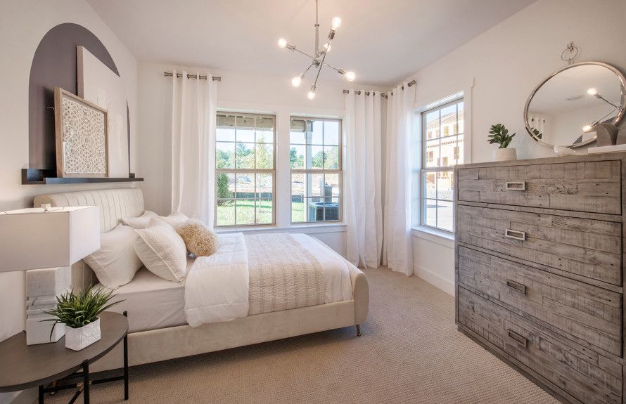 Guest bedroom (per plan)