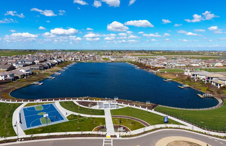 Access to numerous parks